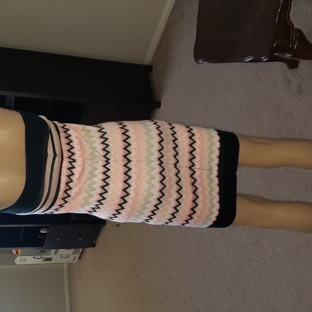 7th Avenue s heart beat zig zag stretch convertible tube sweater skirt/ dress - Picture 5 of 9